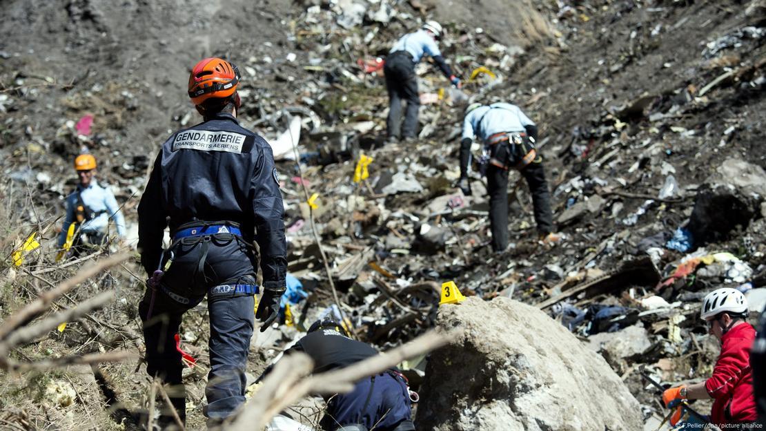 Fransa PKK'nın silah bırakmasını memnuniyetle karşıladı
